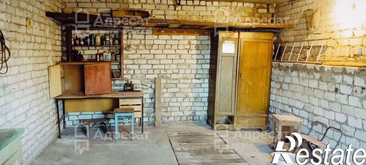 Купить гараж, место в паркинге за 560 000 рублей на ул. Пожарского