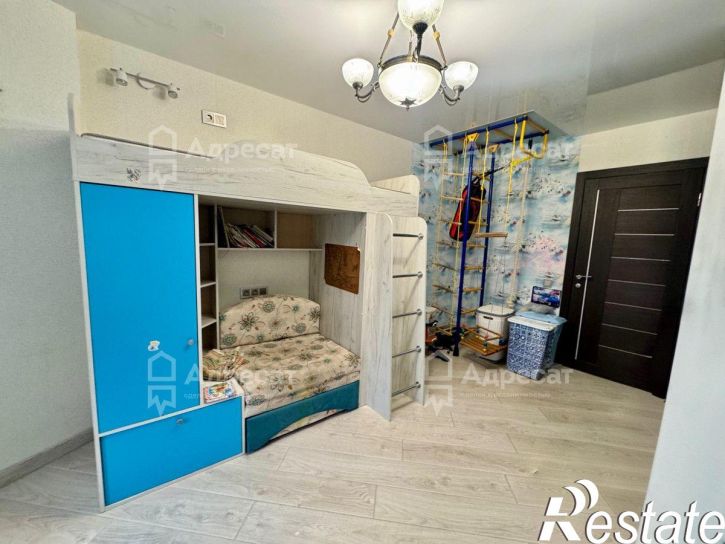 2-комн квартира ул. Колосовая,  д.12