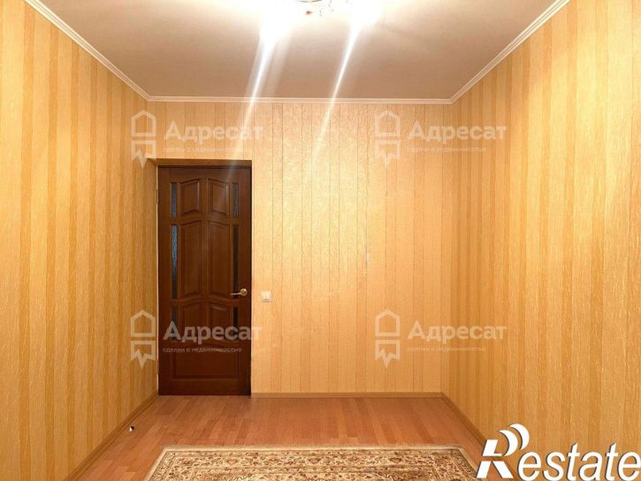 4-комн квартира ул. Грамши,  д.51