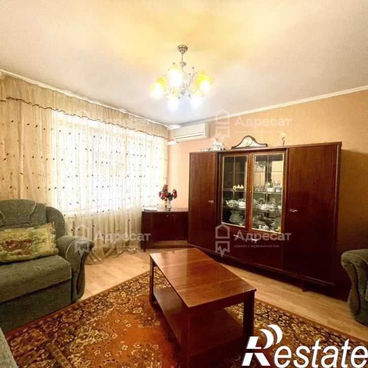 4-комн квартира ул. Грамши,  д.51