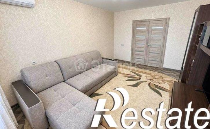 2-комн квартира улица Константина Симонова, 38,  д. 38