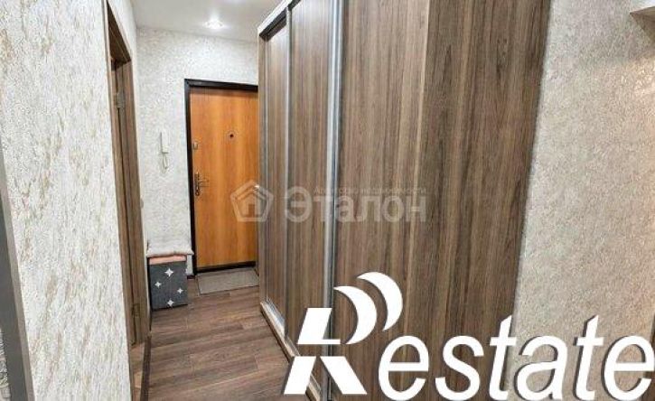 2-комн квартира улица Константина Симонова, 38,  д. 38