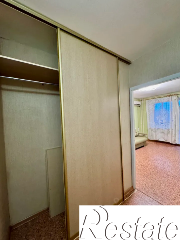 1-комн квартира Маршала Воронова, 8