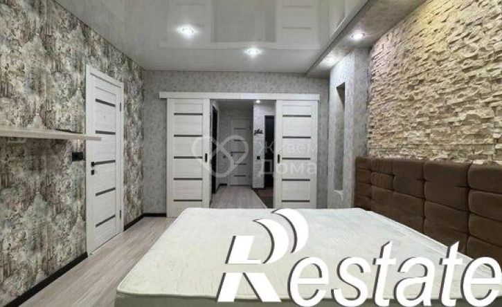 3-комн квартира Петроградская улица, 3,  д. 3