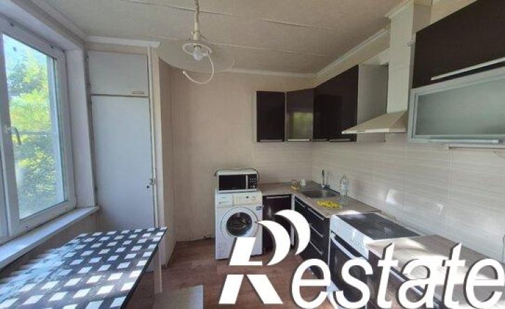 2-комн квартира улица Хиросимы, 15А,  д. 15А