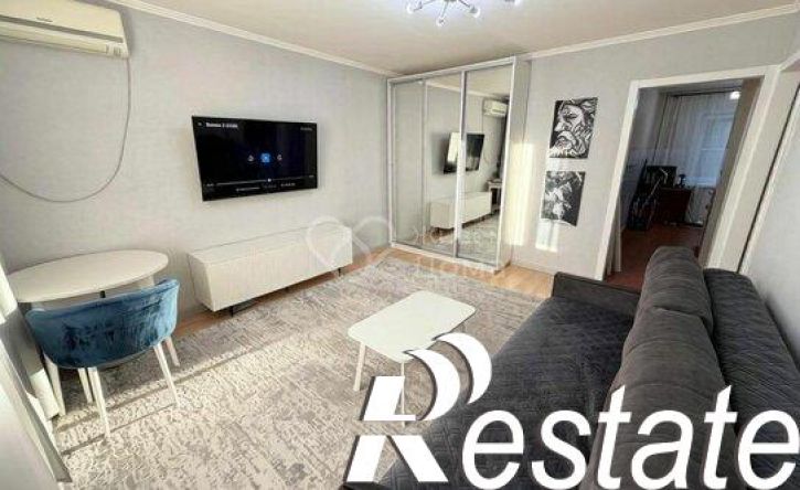 2-комн квартира улица Землячки, 30А,  д. 30А