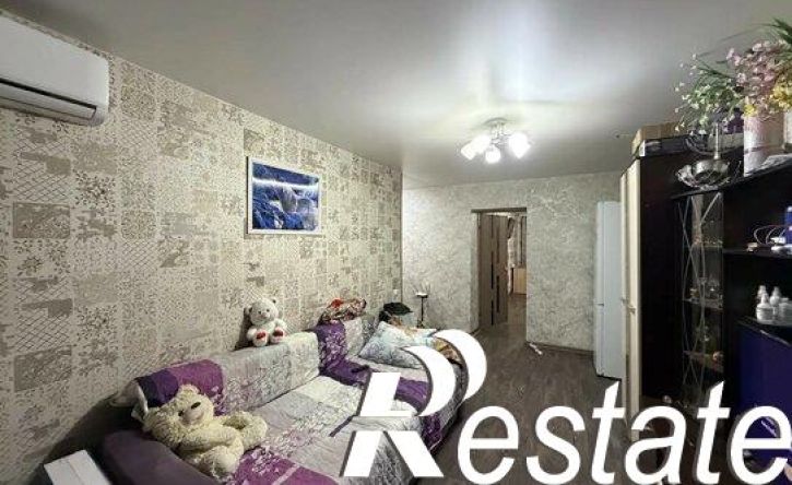 3-комн квартира улица 64-й Армии, 69,  д. 69