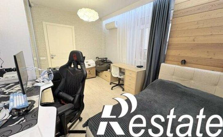 3-комн квартира Санаторная улица, 8Б,  д. 8Б