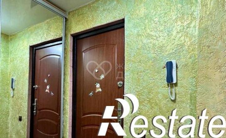 2-комн квартира улица Автомобилистов, 6,  д. 6